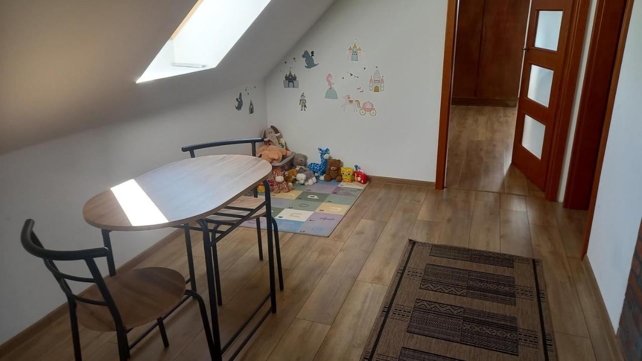 Dom Do Wynajecia Bocianie Gniazdo Apartment เอากุสตูฟ ภายนอก รูปภาพ